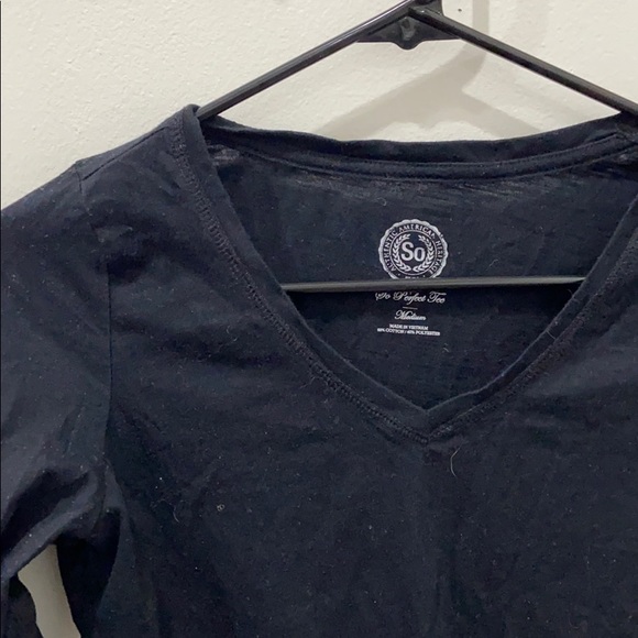 Long sleeve v neck - Picture 2 of 2